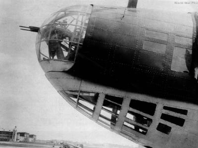 Pe-8 nose turret