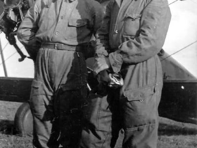 Po-2 / U-2 Кукурузник with crew