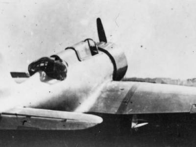 R-10 rear