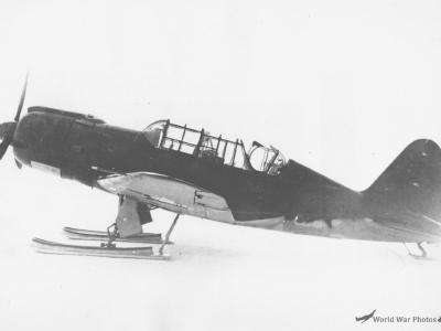 Su-2 M-82 March 1942 with ski undercarriage