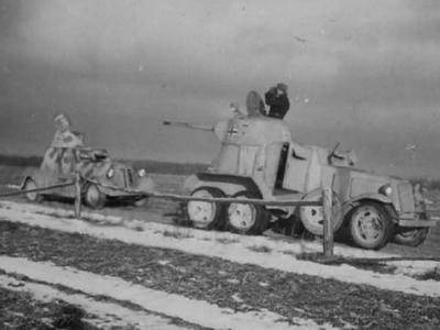Armored cars BA-20 and BA-10