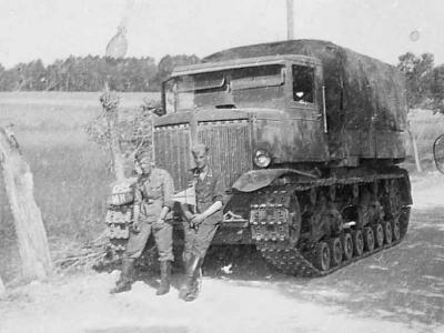 Heavy Artillery Tractor Voroshilovets