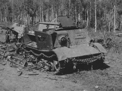 Russian Artillery Tractor T-20 Komsomoletz 8