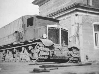 Russian Voroshilovets artillery tractor