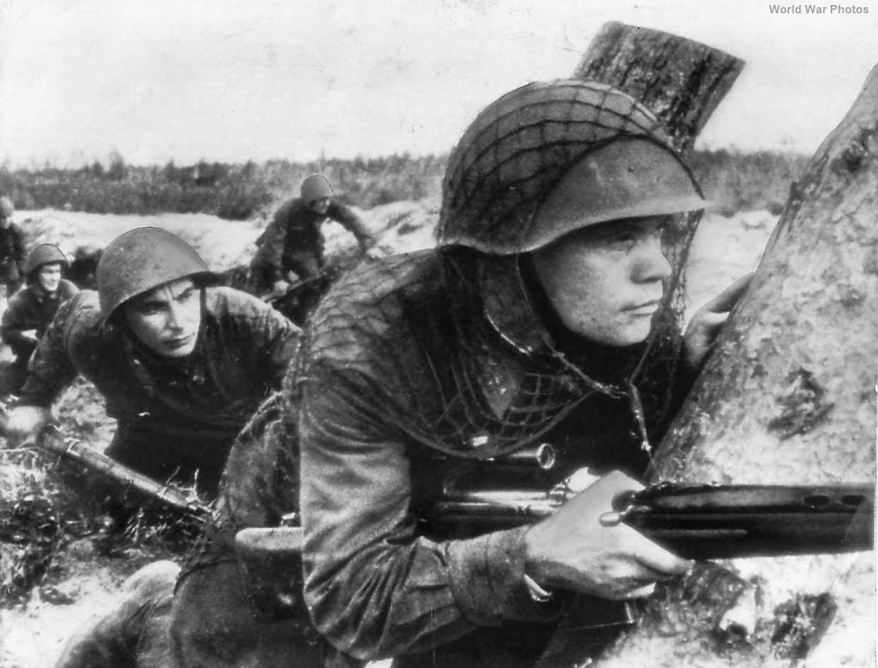 Russian ace sniper Vassily Faranov Order of Red Star and Medal of Valor 1942