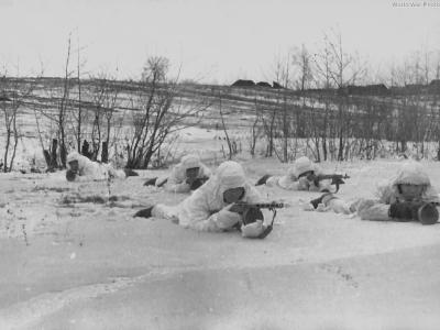 Soviet soldiers 36