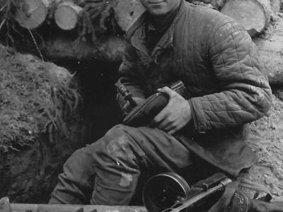 Soviet soldier 6