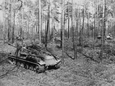 ISU-122S of the 3rd Guards Tank Army, Germany Spring 1945 2