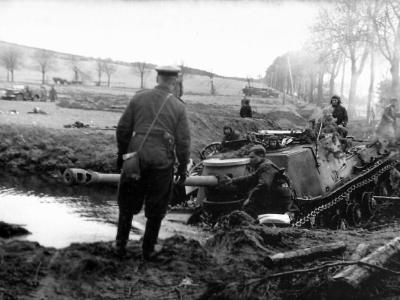 ISU-122S Germany Spring 1945