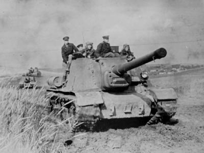 ISU-122 of the 1st Ukrainian Front 1944 2