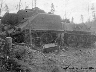 SU122 1944