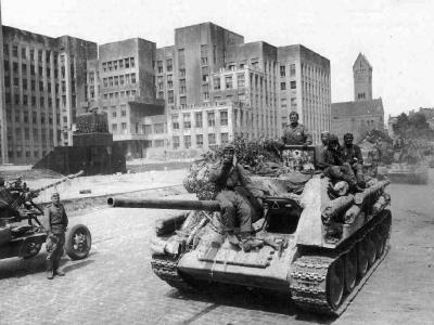 SU-85 in Minsk July 1944