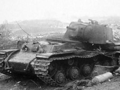 Destroyed heavy tank KV-1 (Kliment Voroshilov)