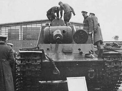 KV-1 tank model 1940 (early)