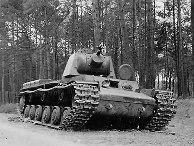 KV1 heavy tank eastern front