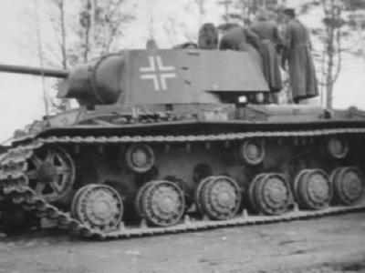 Soviet KV-1 model 1940 – tank in german service 3