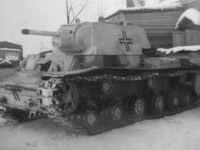 Soviet KV-1 tank in german service left side