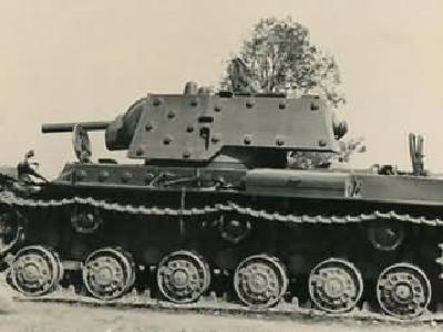 KV-1 heavy tank – turret protected by an additional extra armor
