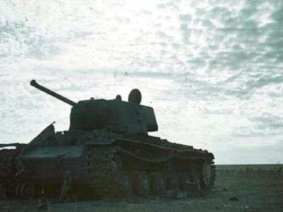KV-1 color 2