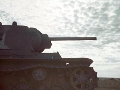 KV-1 color3