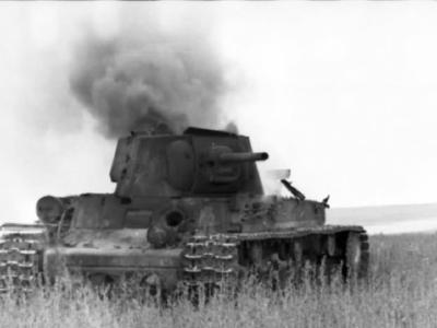 Burning tank KV-1
