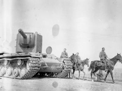 Heavy assault tank KV-2 and german Wehrmacht cavalry