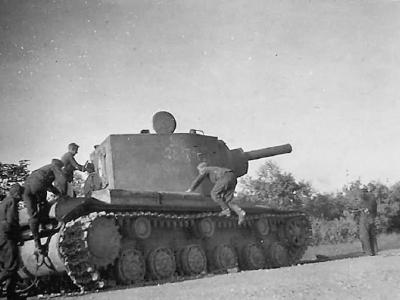 KV-2 Kliment Voroshilov tank