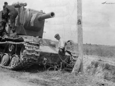 KV-2 tank 11