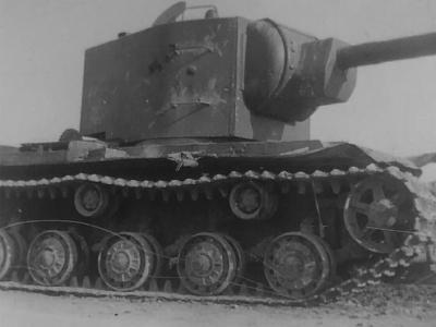KV-2 tank 20