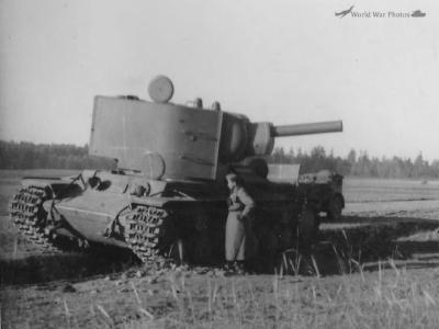 KV-2 tank 29