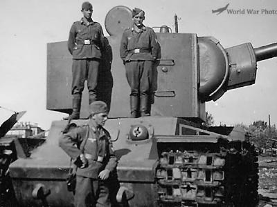 KV-2 tank