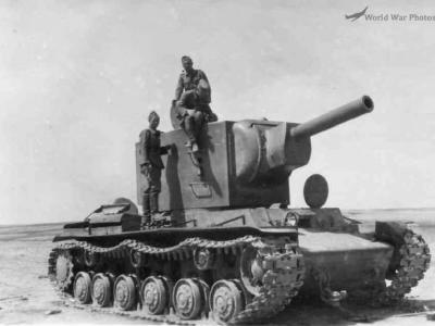 KV-2 tank