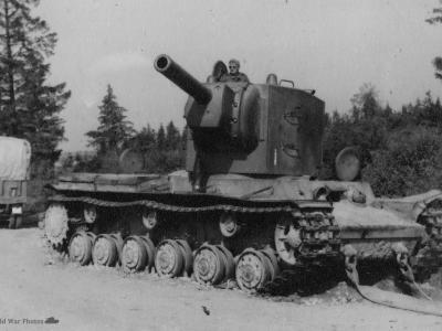 KV-2 tank 9