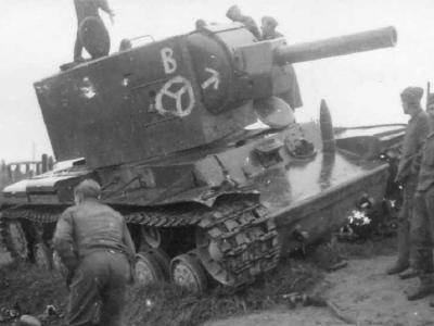 KV-2 with german markings