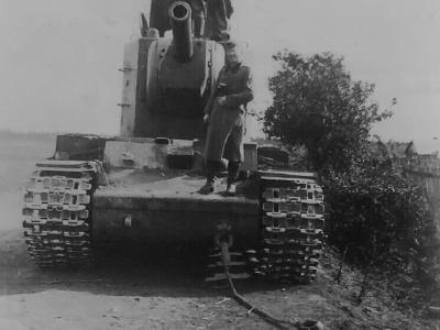 KV2 1941