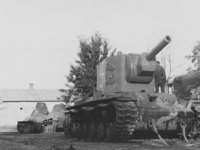 captured KV2 heavy tank