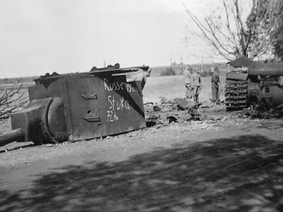 Soviet KV 2 suffered an internal explosion