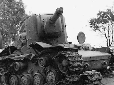 knocked out KV-2 tank with 152 mm howitzer