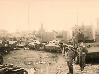 KV-2 heavy tanks abandoned by the Red Army in the summer of 1941