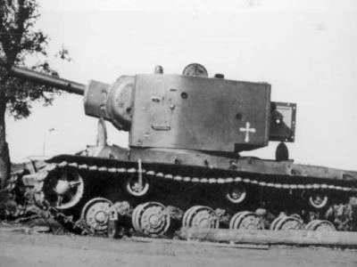 Soviet heavy breakthrough tank KV-2 1941