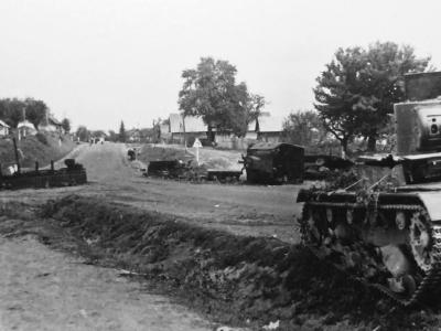 T-26 and KV-2 tanks Eastern Front – Barbarossa 1941