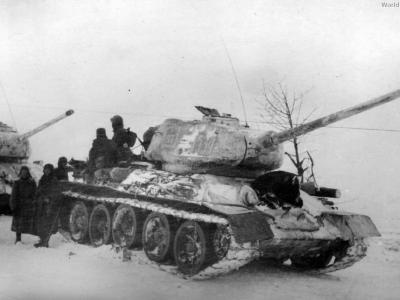 T-34/85 5th Guards Mech Corps Poland 1944/45
