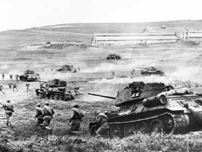 T-34/85 tanks from 3rd Ukrainian Front, April 1944