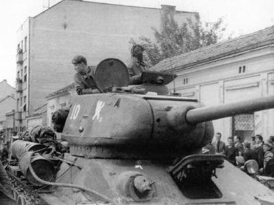 Tank T-34-85 #10 36th Guards tank brigade Yugoslavia October 1944