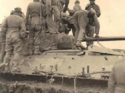 T-34 soviet tank 19