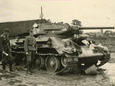 T-34 soviet tank (road sign)