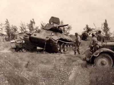 T-34 tank eastern front 30