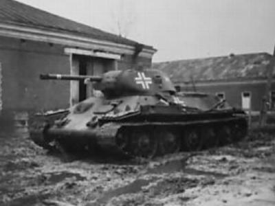 T-34/76 tank in german Wehrmacht service 85