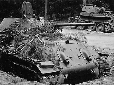 T-34 and BT-7 tank 21