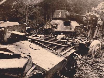 russian tank T-34 76 with hexagonal turret